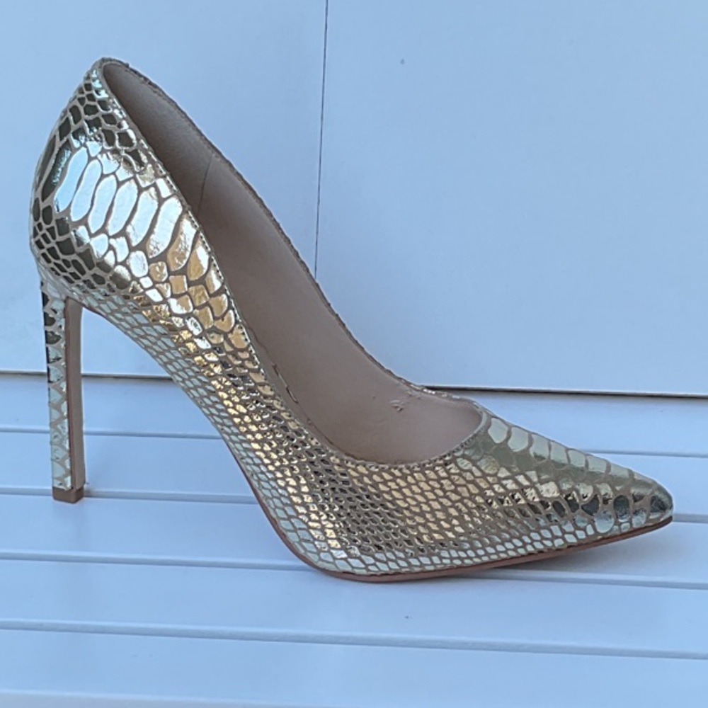 Nine West Tatiana Metallic Gold Snake-Embossed Pointed Heels - Picture 3 of 9